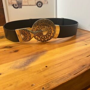 Chico’s vintage Black  leather Belt with large Buckle adjustable belt size M/L